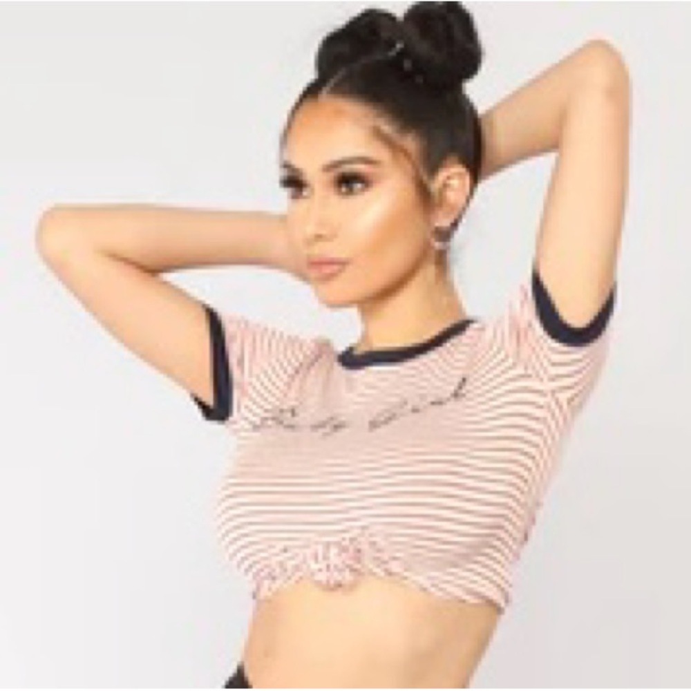 Fashionnova Baby Girl Tie-up Crop Top 👚 - Picture 4 of 8